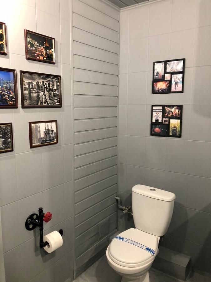 Mini Hotel Vesna ドニプロペトロウシク エクステリア 写真