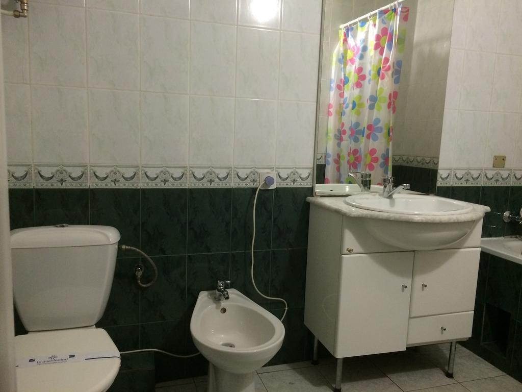 Mini Hotel Vesna ドニプロペトロウシク 部屋 写真