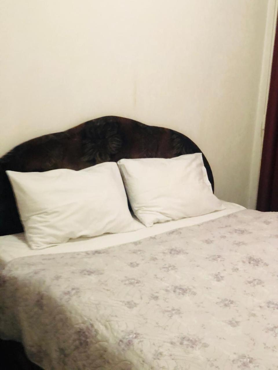 Mini Hotel Vesna ドニプロペトロウシク エクステリア 写真