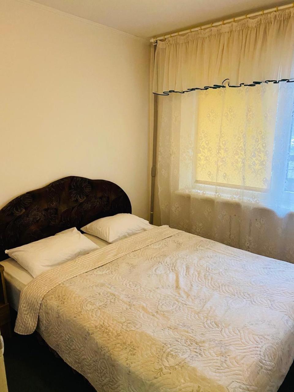Mini Hotel Vesna ドニプロペトロウシク エクステリア 写真